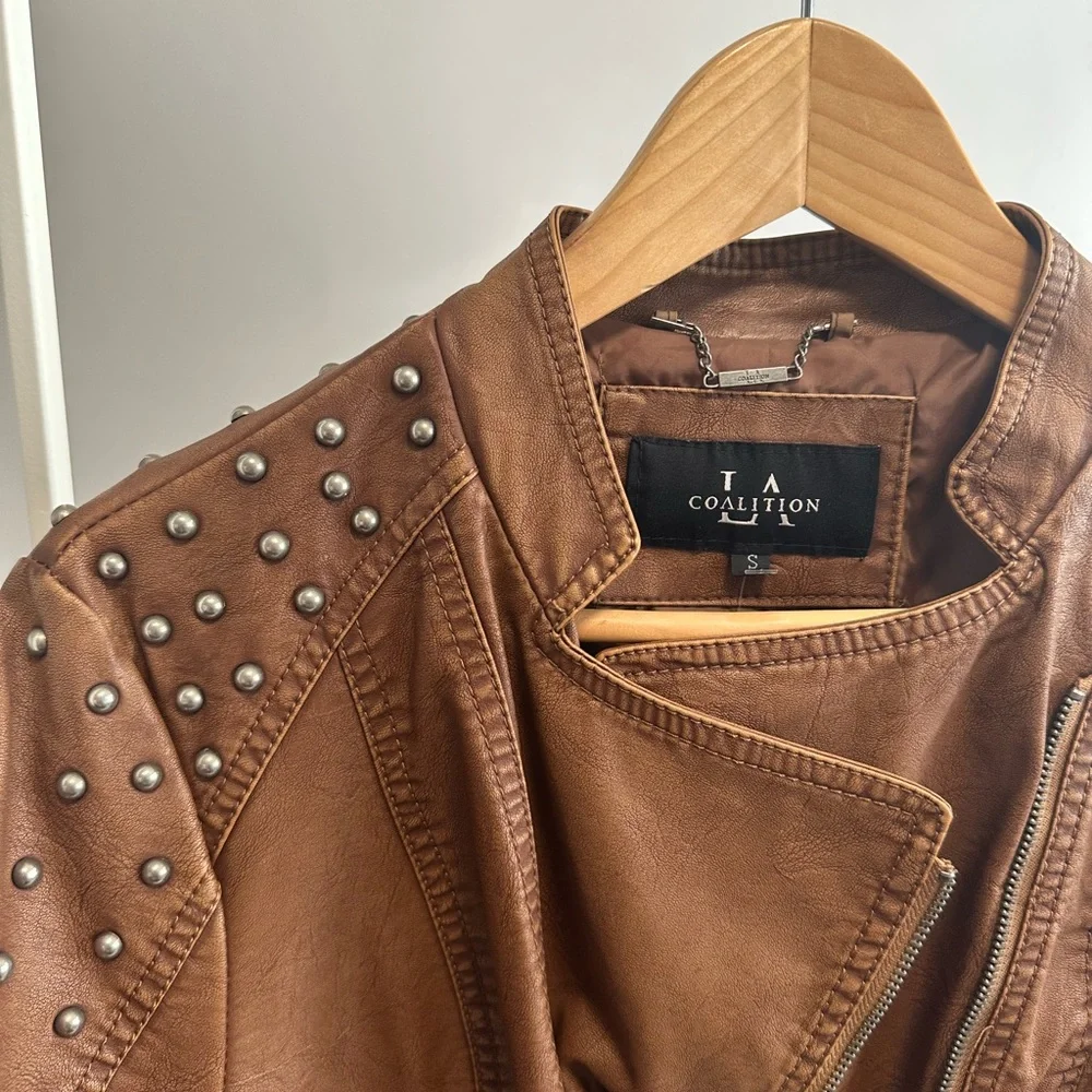 Jacket with studs - Picture 3 of 3